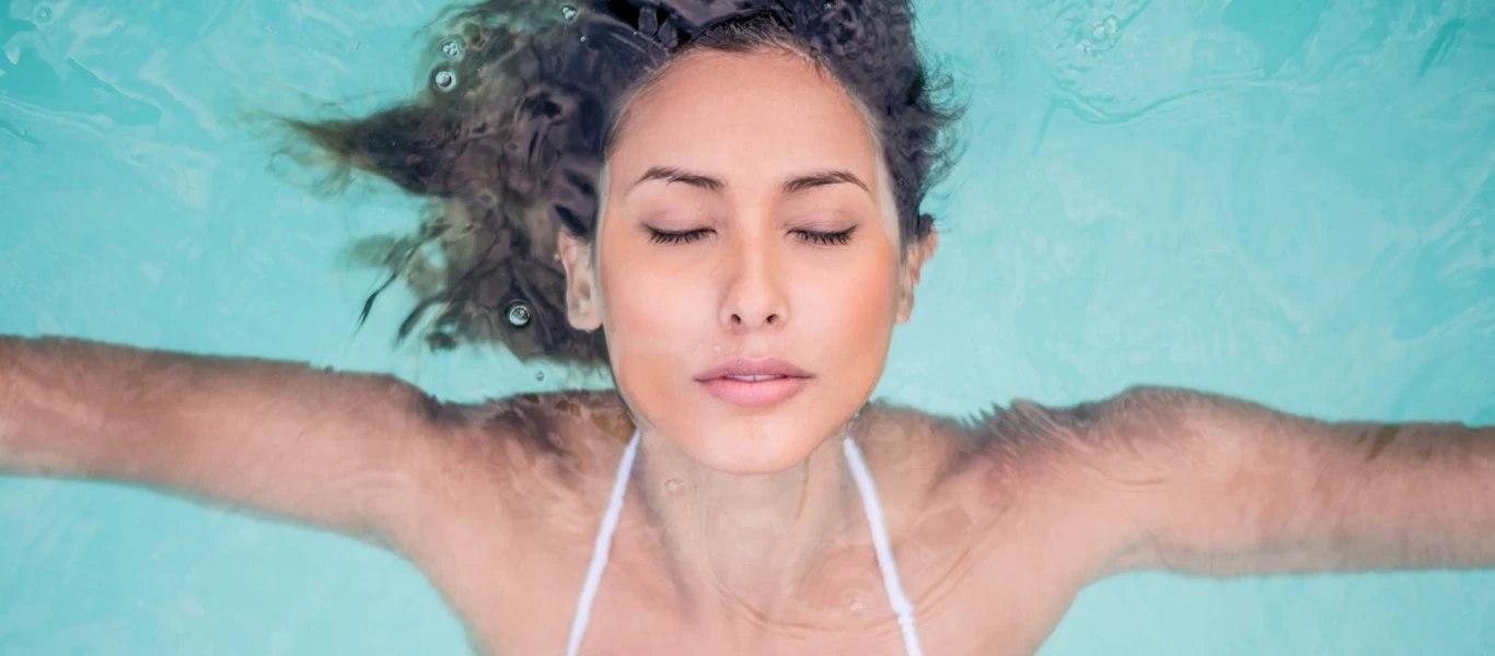 Αυτί του κολυμβητή: Ποιος ανατομικός λόγος κάνει κάποιους πιο επιρρεπείς σε μολύνσεις